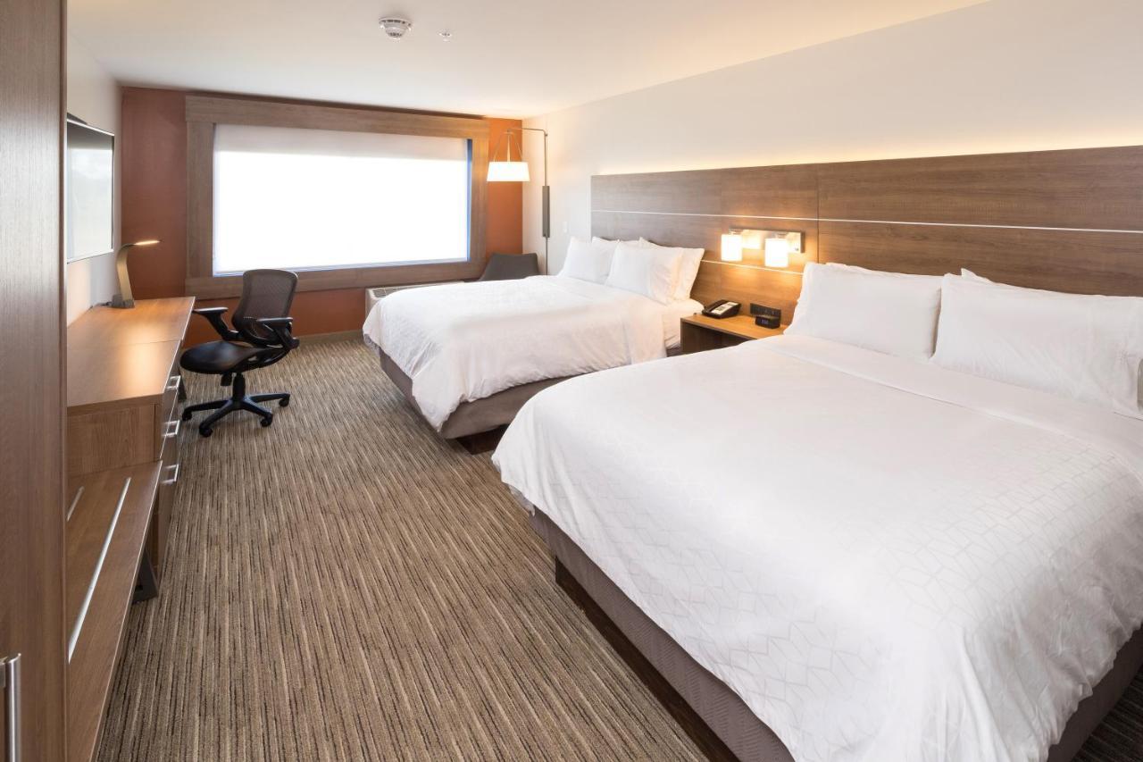 Holiday Inn Express & Suites Alpena - Downtown By Ihg Bagian luar foto