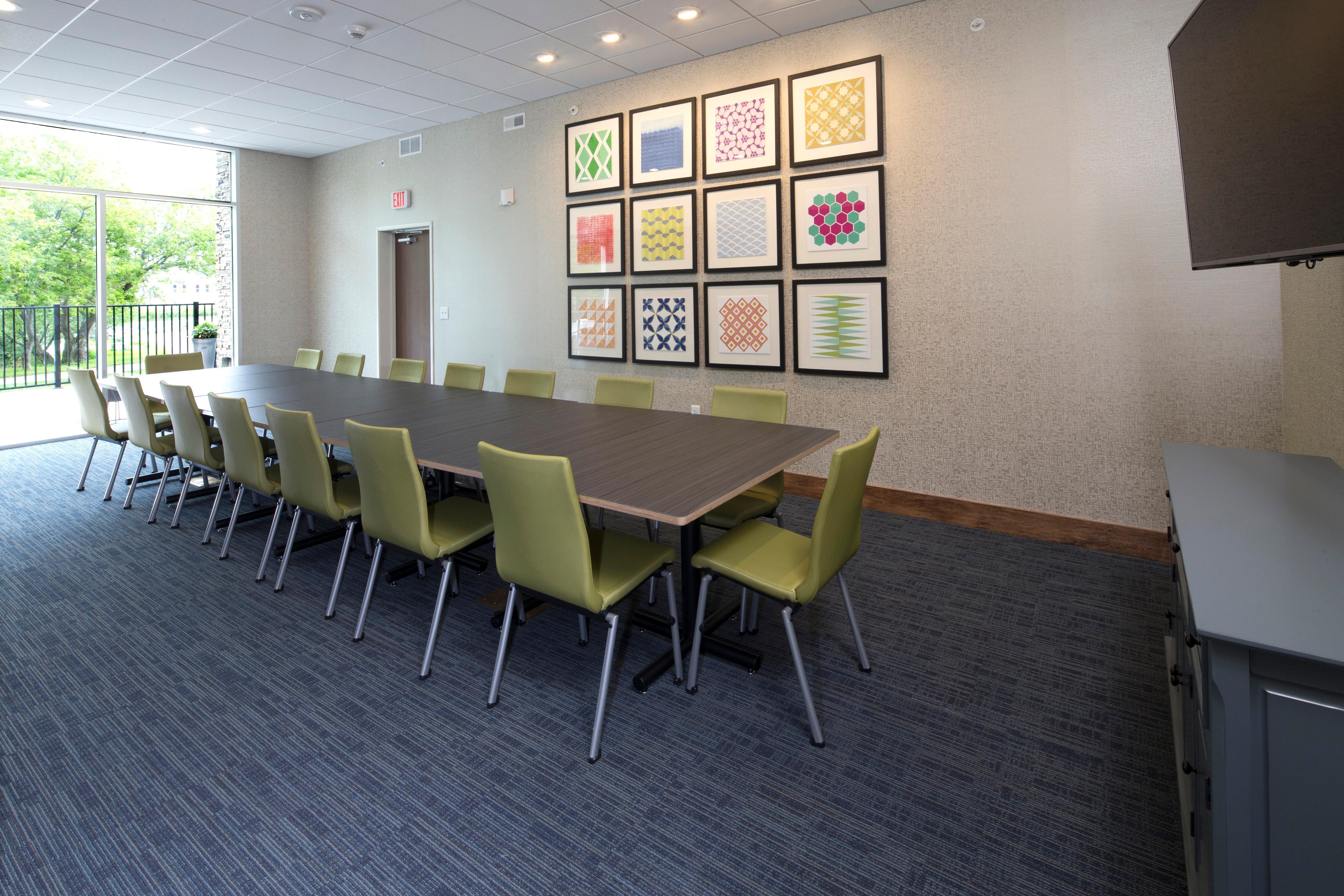 Holiday Inn Express & Suites Alpena - Downtown By Ihg Bagian luar foto
