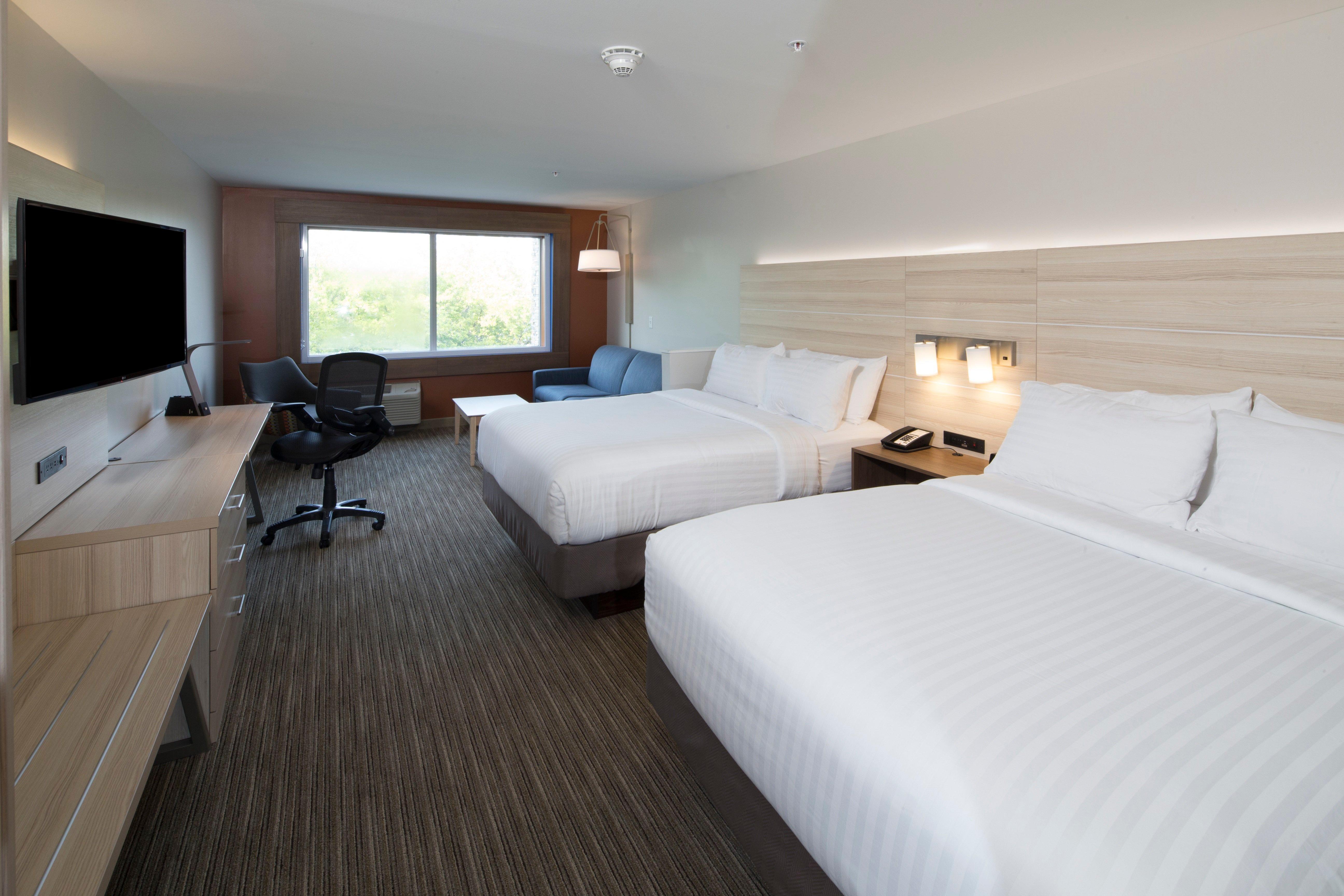 Holiday Inn Express & Suites Alpena - Downtown By Ihg Bagian luar foto